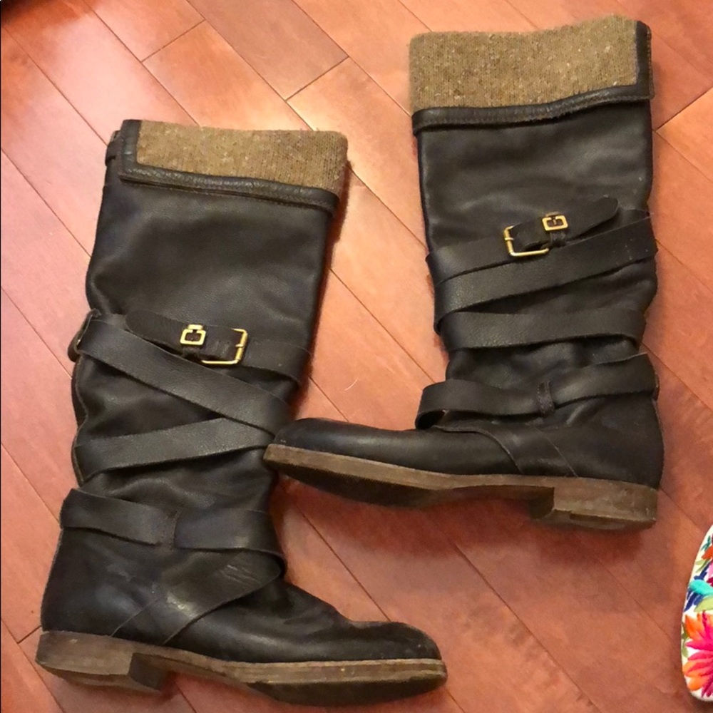 Chloe brown boots